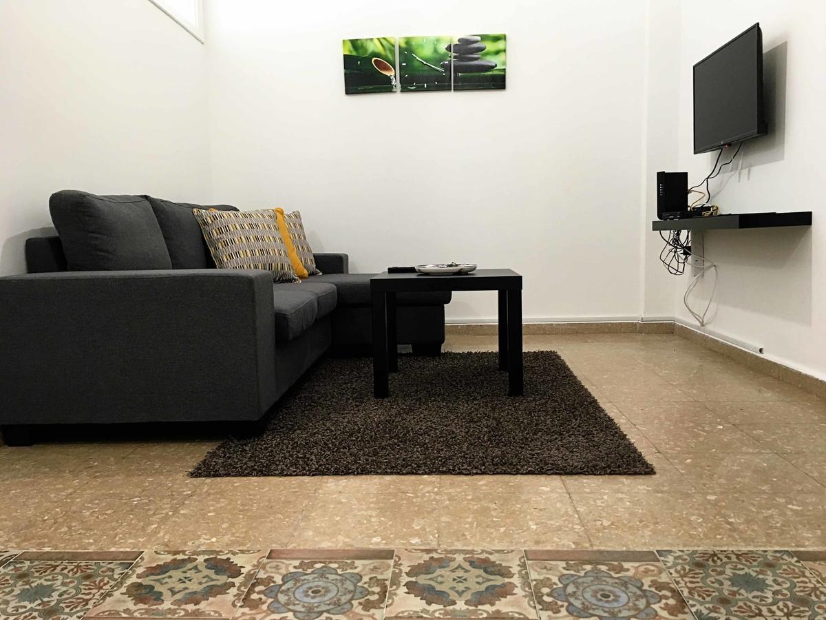 Cheerful Apartment In Nicosia Luaran gambar